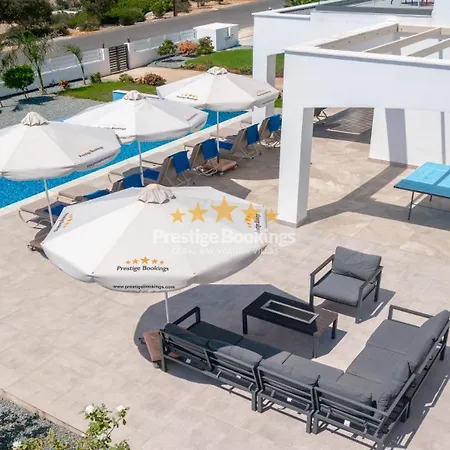 Villa Aretousa Combination By Prestige Bookings *